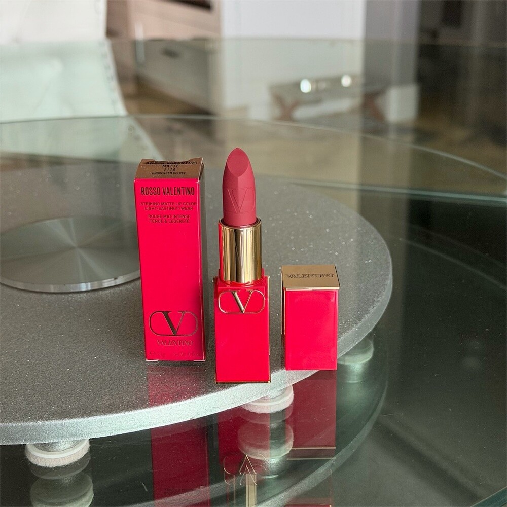 Valentino Rosso Striking Matte Lipstick 111A Undressed Velvet Nude w/ Box